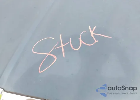 2001 Lincoln Town Car Signature z USA, uszkodzony, nr VIN 1LNHM82W31Y671765